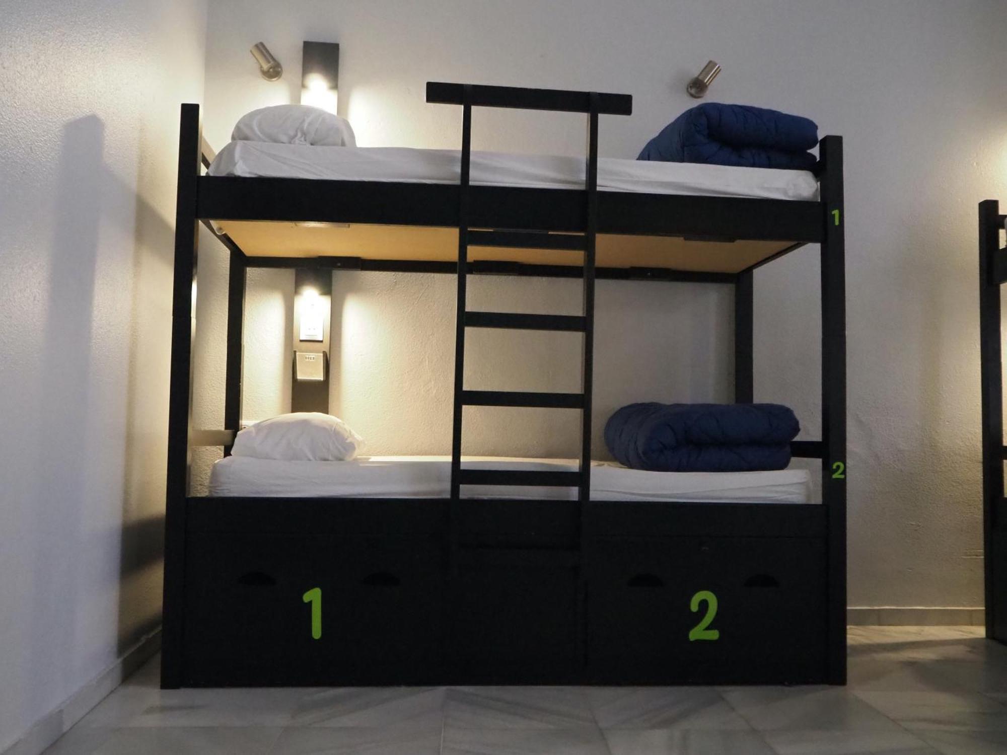 Joy Plaza De Armas Hostel Seville Room photo