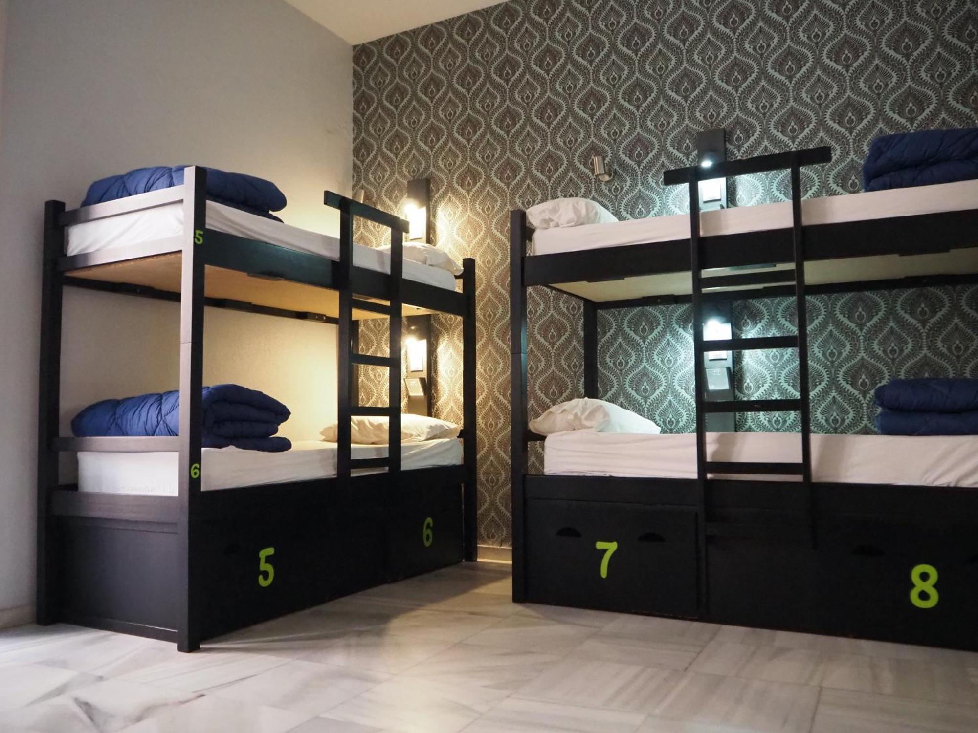 Joy Plaza De Armas Hostel Seville Room photo