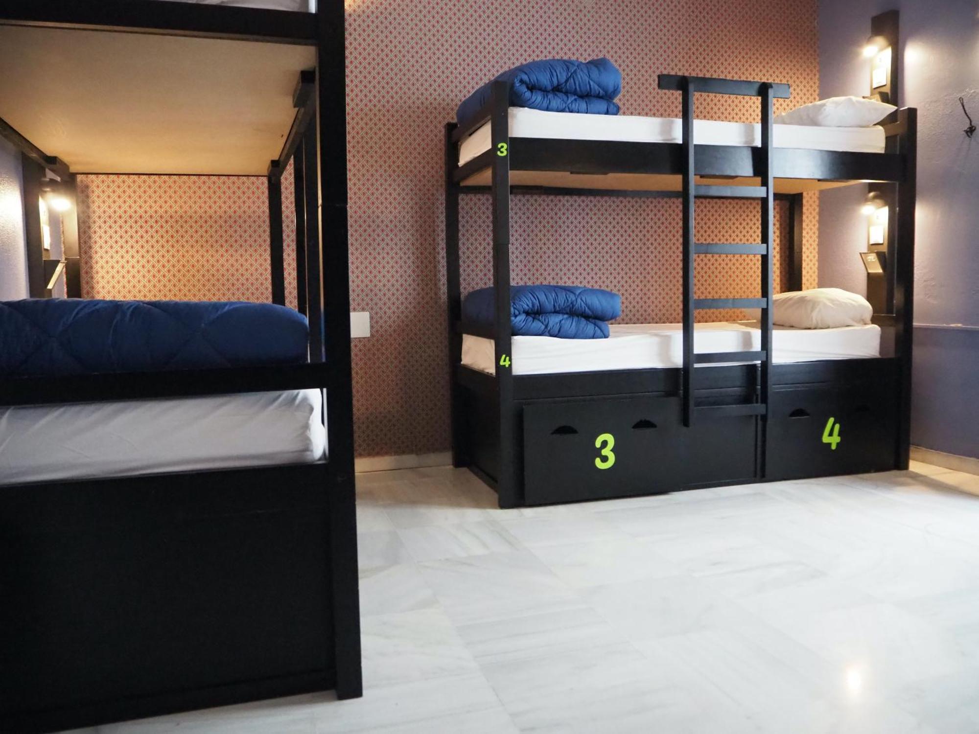 Joy Plaza De Armas Hostel Seville Room photo