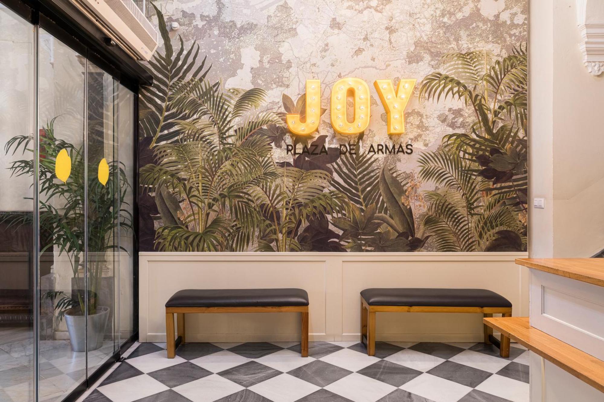 Joy Plaza De Armas Hostel Seville Exterior photo