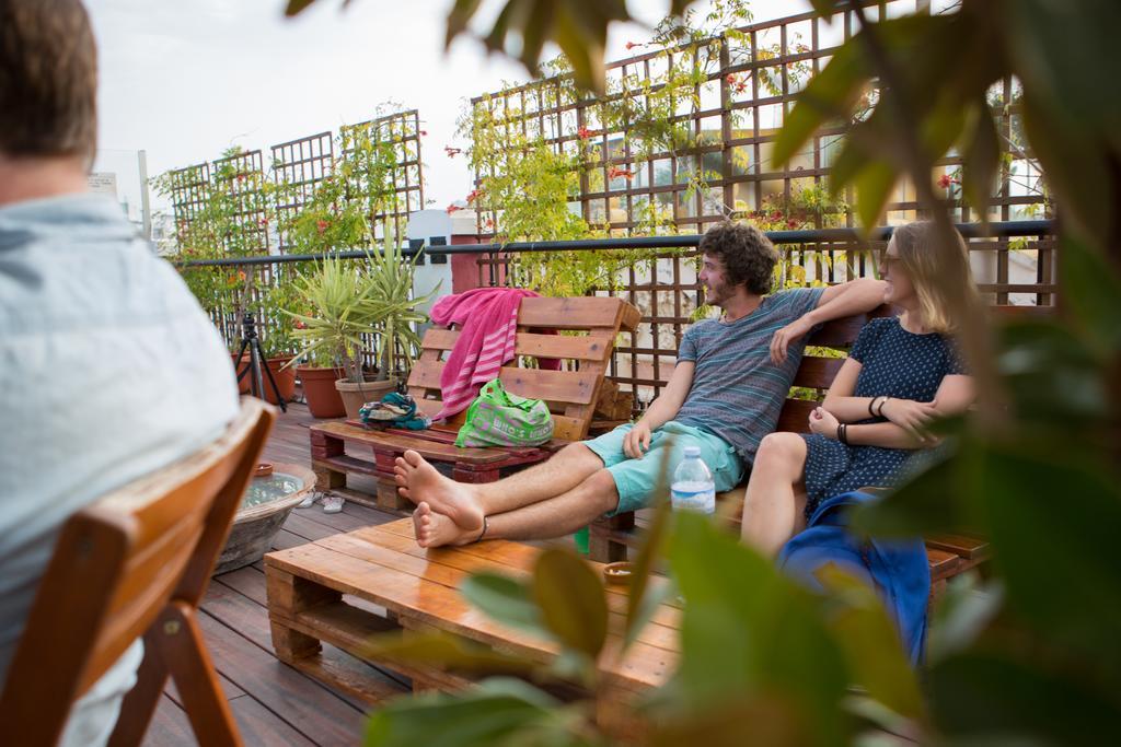 Joy Plaza De Armas Hostel Seville Exterior photo